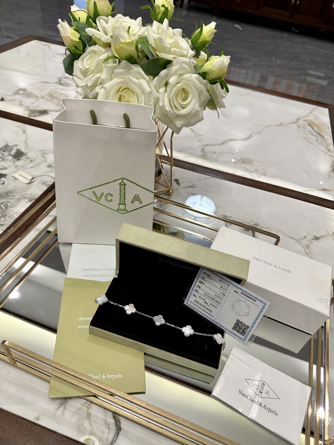 VAN CLEEF ARPELS jewelry model 19